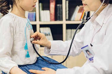 연간 700건 이상의 소아 심장수술 및 시술 진행.jpg