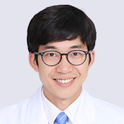 Hyun-Woong Lee